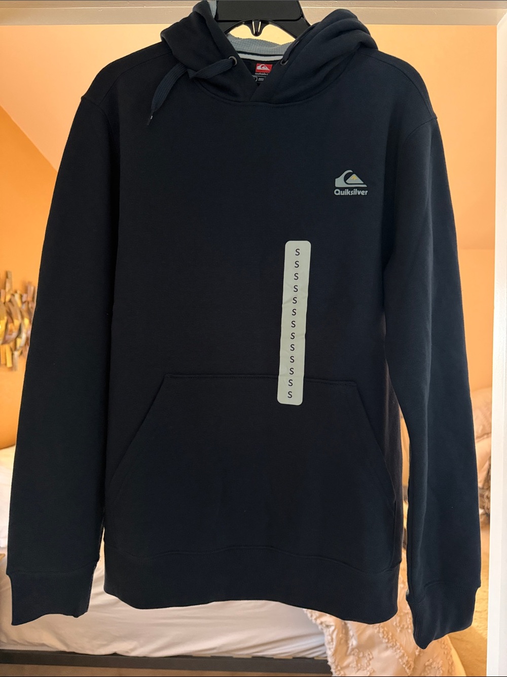 NWT Quiksilver Men's Navy Blue Graphic Pullover Hoodie Size Small
